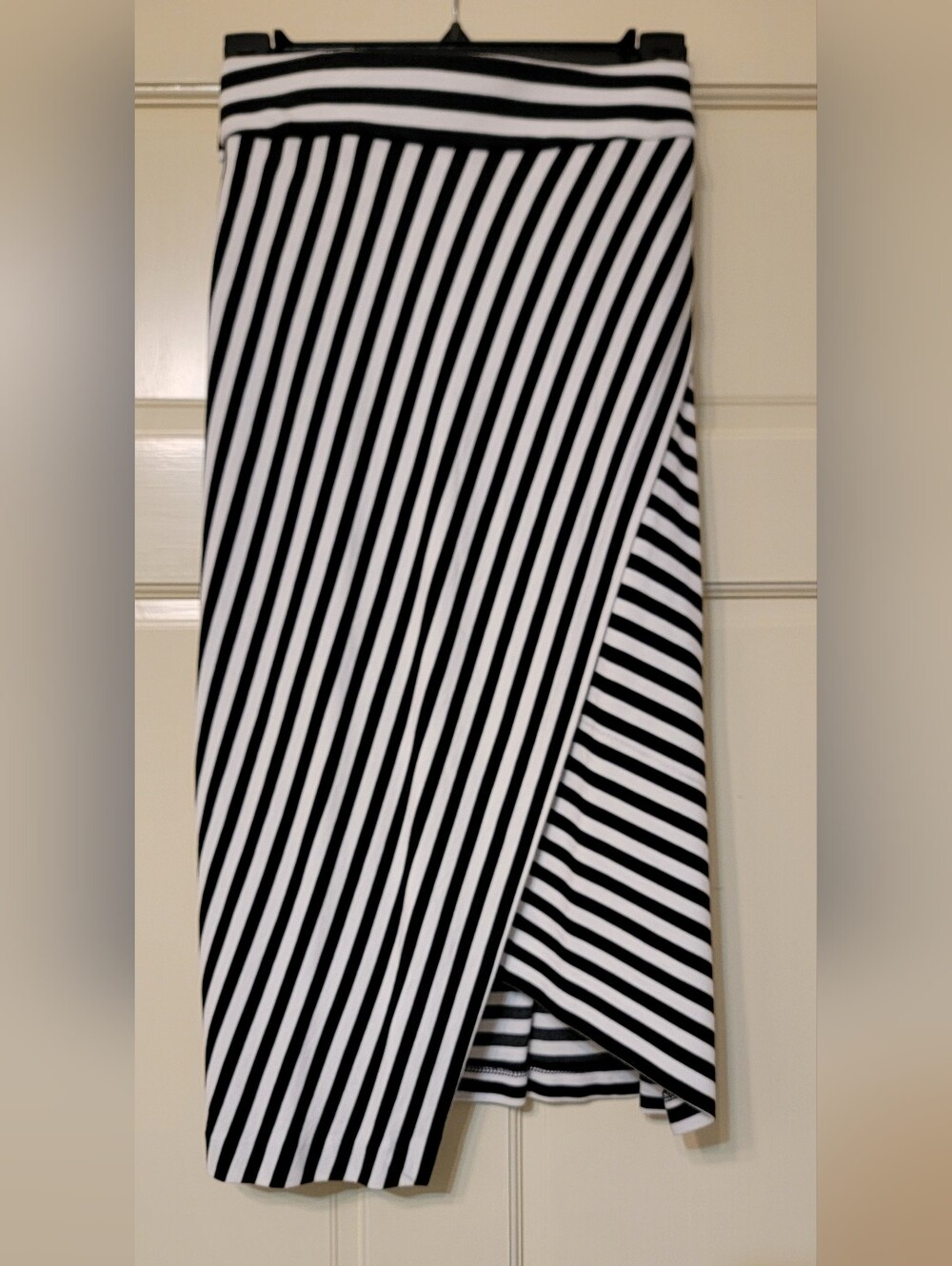 Cato Black and White Striped Wrap Midi Skirt Size 22/24